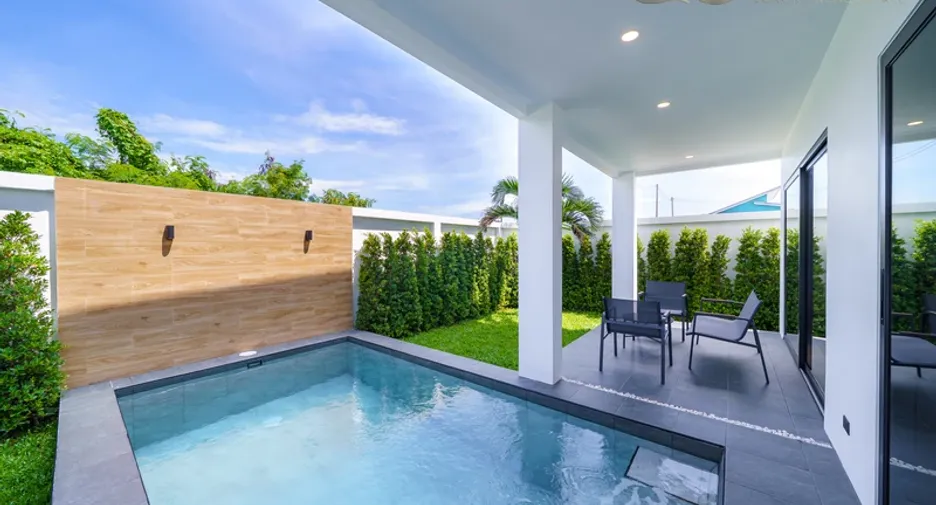 For sale 4 ベッドルーム villa in East Pattaya, Pattaya
