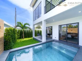 Villa en venta de 4 habitaciones en Bang Lamung, Chonburi