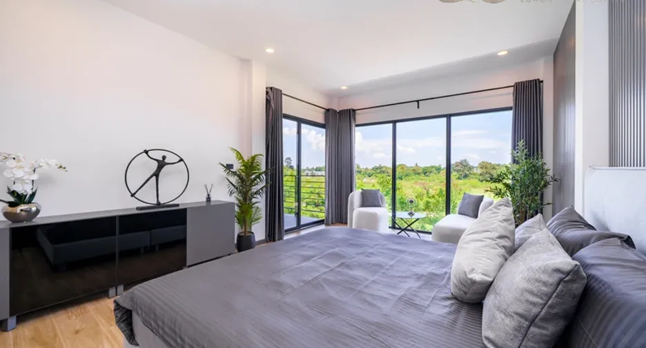 For sale 4 ベッドルーム villa in East Pattaya, Pattaya