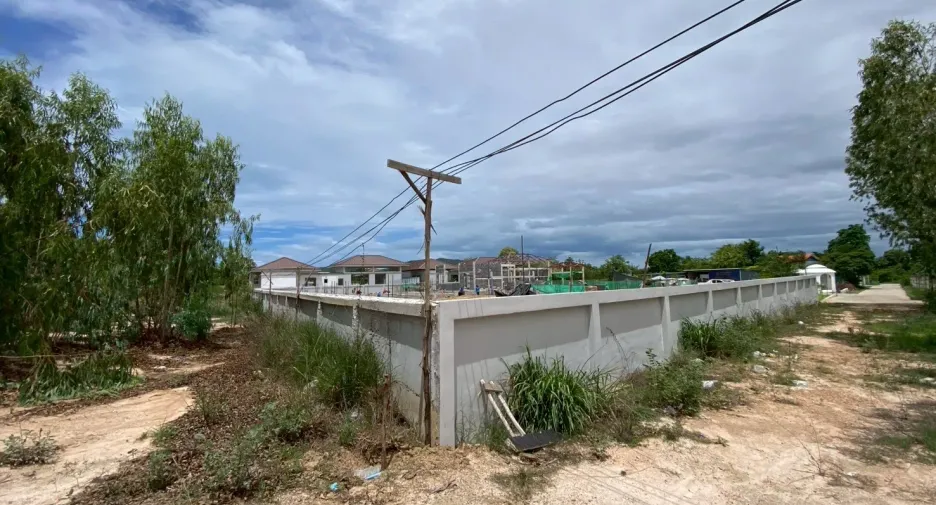 出售 土地 在 Pran Buri, 班武里府