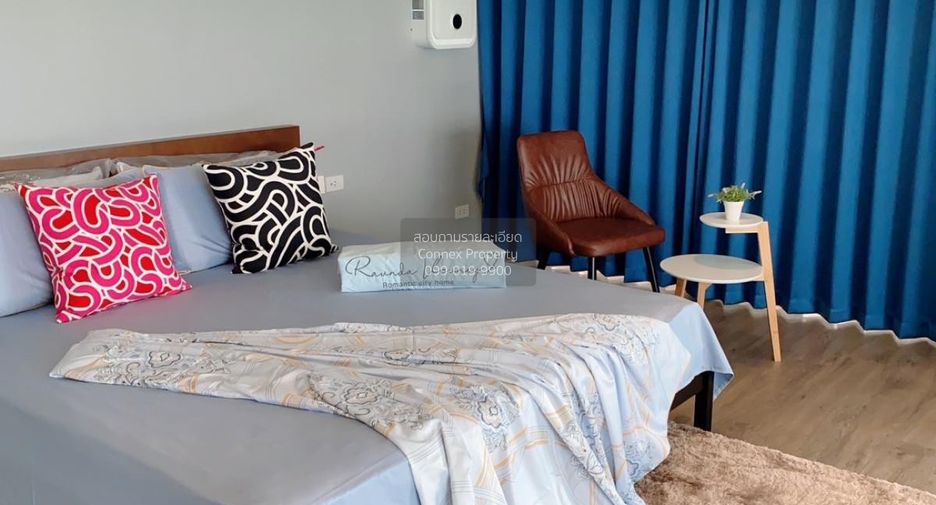 À vendre 2 chambres condo à Huai Khwang, Bangkok