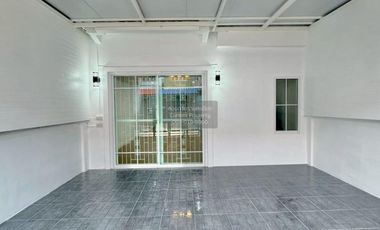 For sale 3 bedrooms townhouse in Bang Bua Thong, Nonthaburi