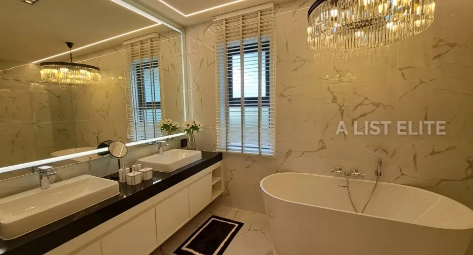 Haus zum Kauf mit 4 Zimmer in East Pattaya, Pattaya
