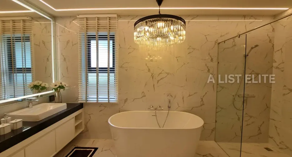 Haus zum Kauf mit 4 Zimmer in East Pattaya, Pattaya
