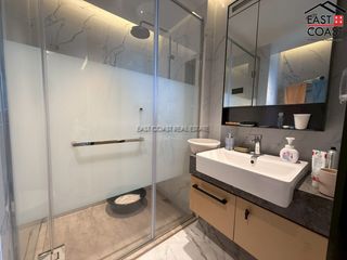 For rent 2 bedrooms condo in Bang Lamung, Chonburi