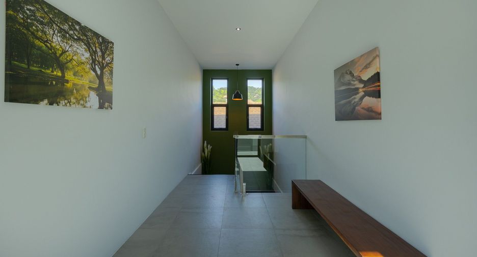 Villa zum Kauf mit 5 Zimmer in Mueang Phuket, Phuket