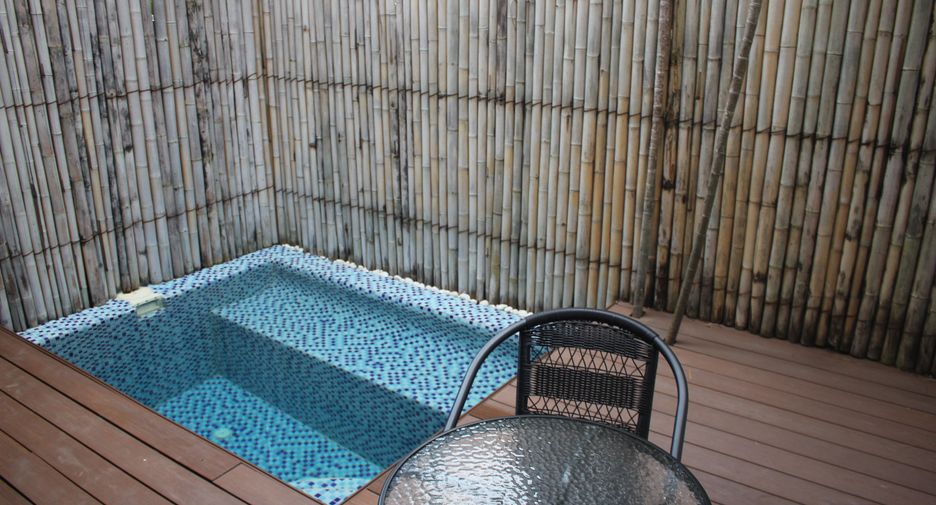 Villa zum Kauf mit 5 Zimmer in Mueang Phuket, Phuket