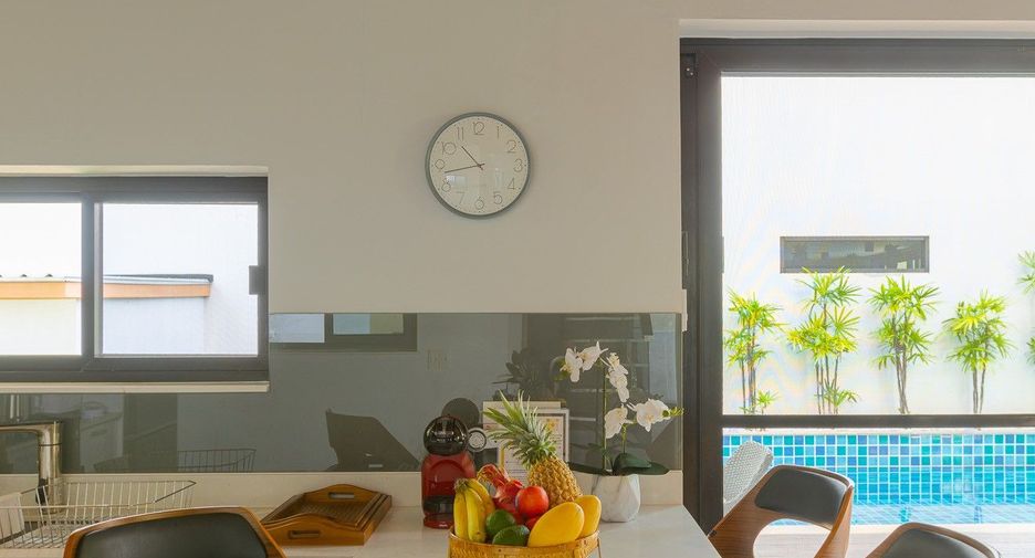 Villa zum Kauf mit 5 Zimmer in Mueang Phuket, Phuket