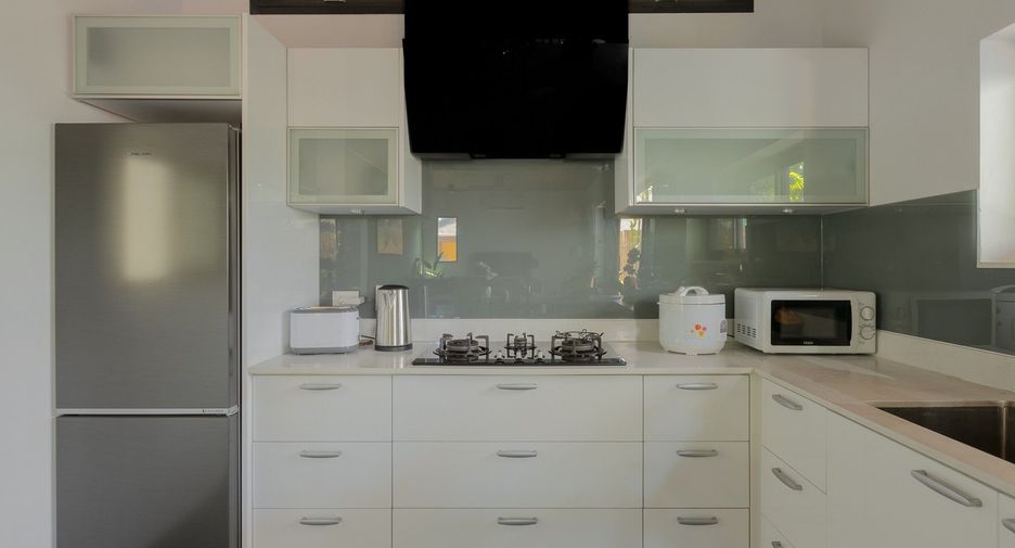 Villa zum Kauf mit 5 Zimmer in Mueang Phuket, Phuket