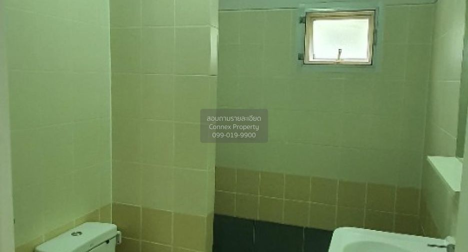 Casa en alquiler de 3 habitaciones en Bang Phli, Samut Prakan