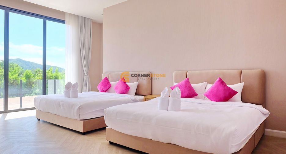 Casa en venta de 8 habitaciones en Sattahip, Chonburi
