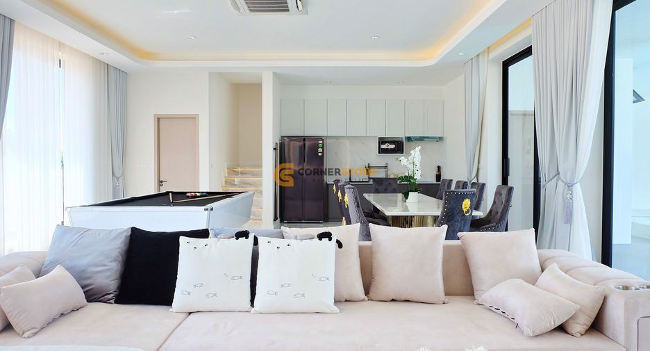 Casa en venta de 8 habitaciones en Sattahip, Chonburi