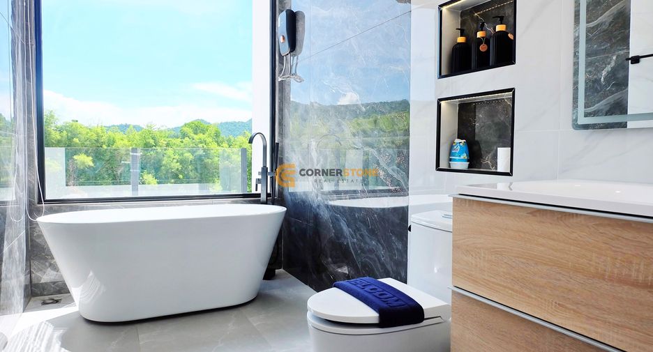 Casa en venta de 8 habitaciones en Sattahip, Chonburi