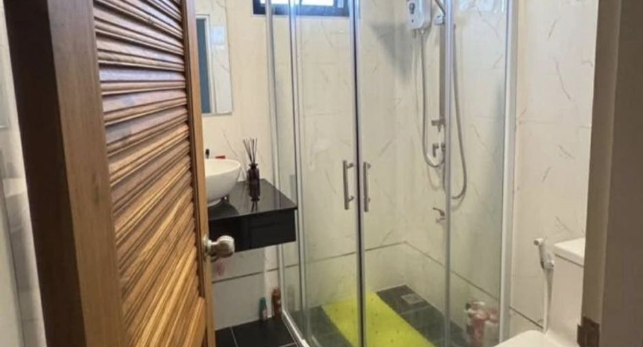 For sale 3 bedrooms house in East Pattaya, Pattaya