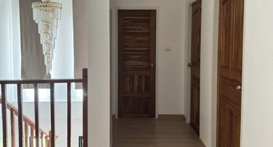 For sale 3 bedrooms house in East Pattaya, Pattaya