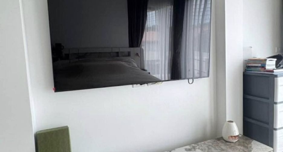 For sale 3 bedrooms house in East Pattaya, Pattaya