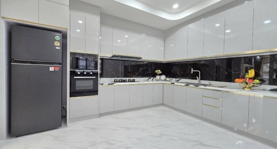 Haus zum Kauf mit 4 Zimmer in East Pattaya, Pattaya