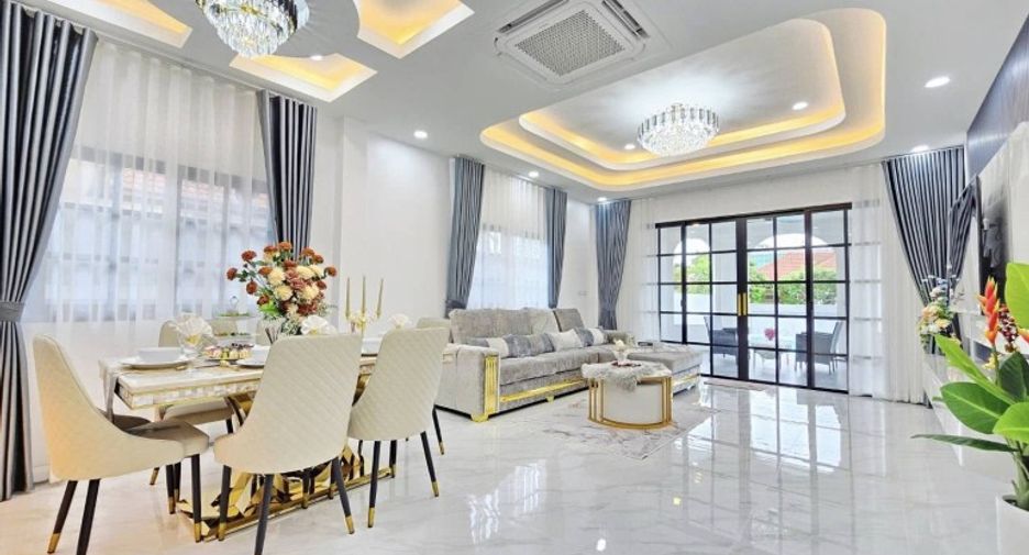 Haus zum Kauf mit 4 Zimmer in East Pattaya, Pattaya