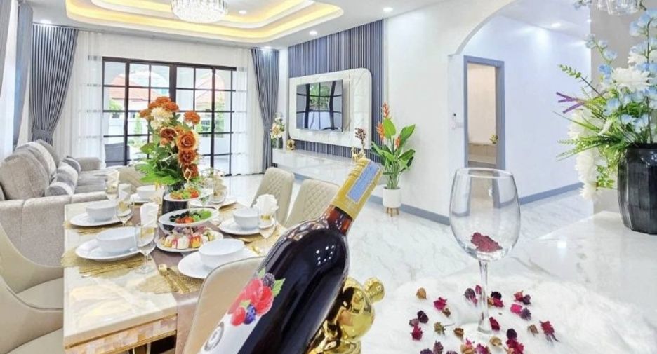 Haus zum Kauf mit 4 Zimmer in East Pattaya, Pattaya