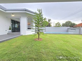 For sale 4 ベッドルーム house in Bang Lamung, Chonburi