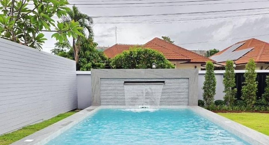 Haus zum Kauf mit 4 Zimmer in East Pattaya, Pattaya