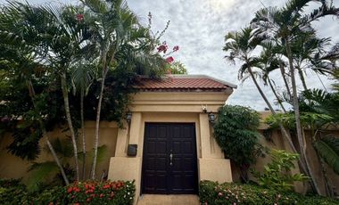 Продажа 2 спальни дом в Йомтиен, Паттайя