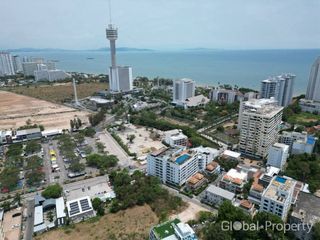 出售 土地 在 Bang Lamung, Chon Buri