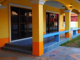 Villa en venta de 5 habitaciones en Bang Lamung, Chonburi
