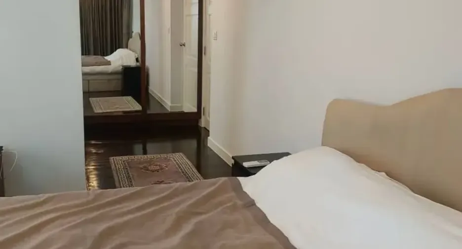À louer 3 chambres condo à Pathum Wan, Bangkok