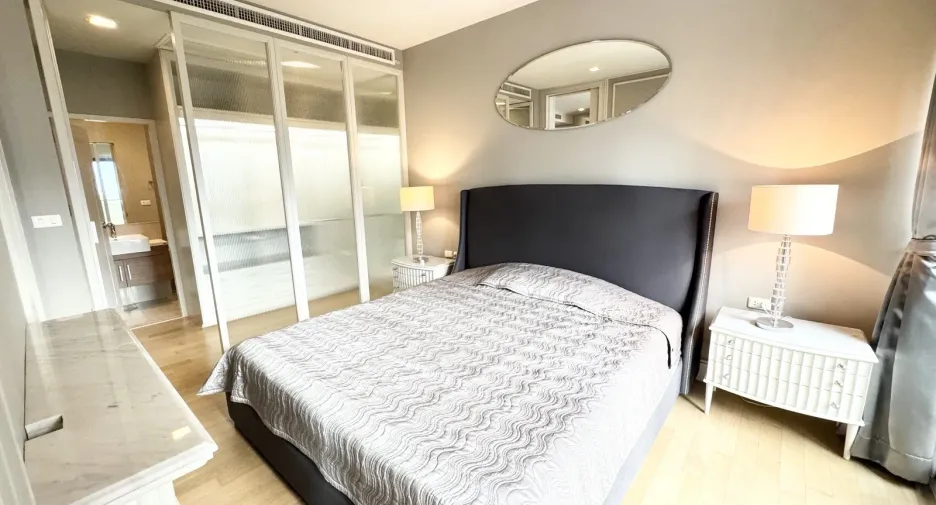 For rent 1 bed condo in Khlong Toei, Bangkok