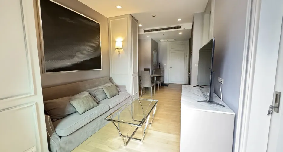 For rent 1 bed condo in Khlong Toei, Bangkok