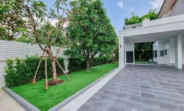 For sale and for rent 5 bedrooms house in Lat Krabang, Bangkok