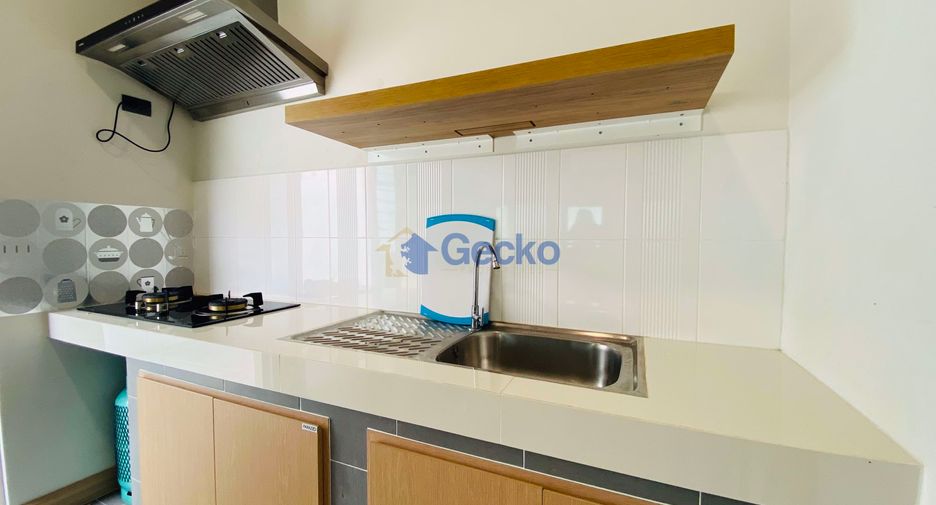 Casa en alquiler de 3 habitaciones en Si Racha, Chonburi