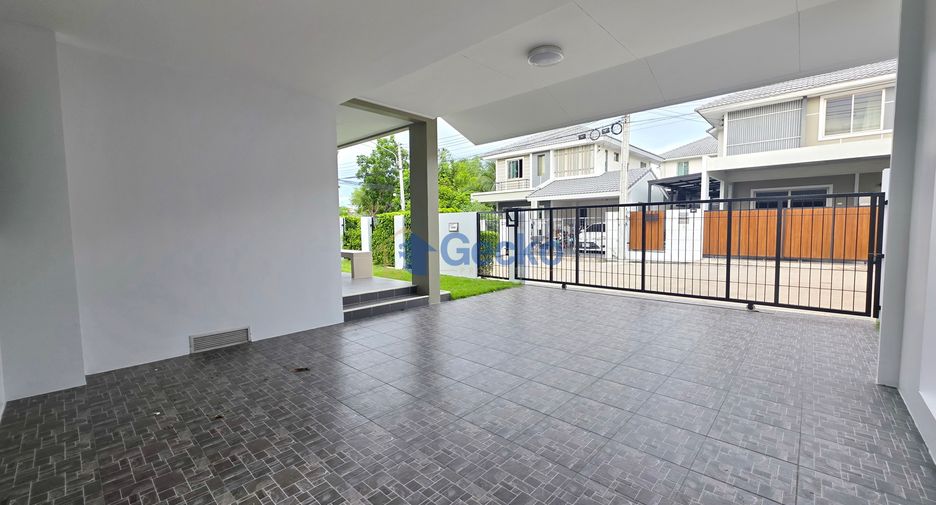 For rent 3 bedrooms house in Si Racha, Chonburi