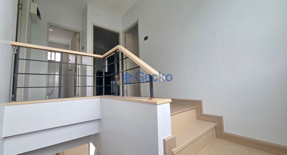 For rent 3 bedrooms house in Si Racha, Chonburi
