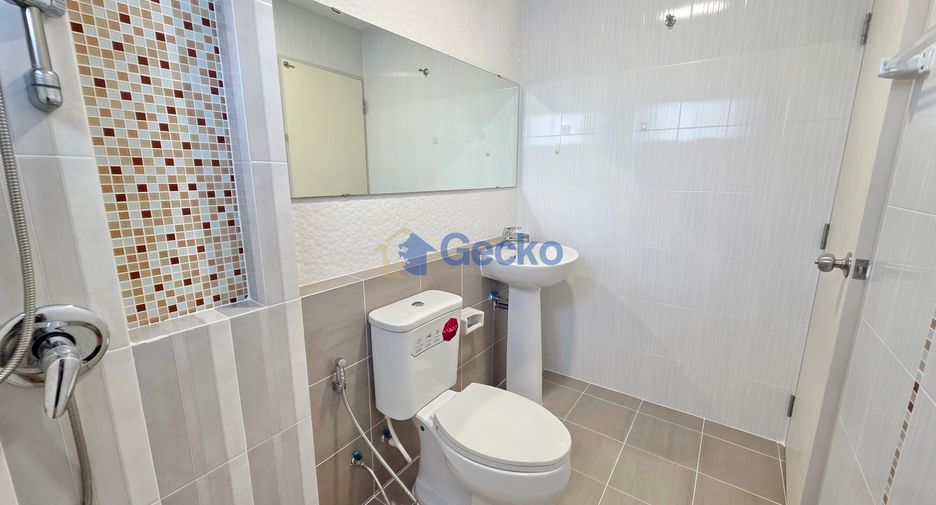 For rent 3 bedrooms house in Si Racha, Chonburi