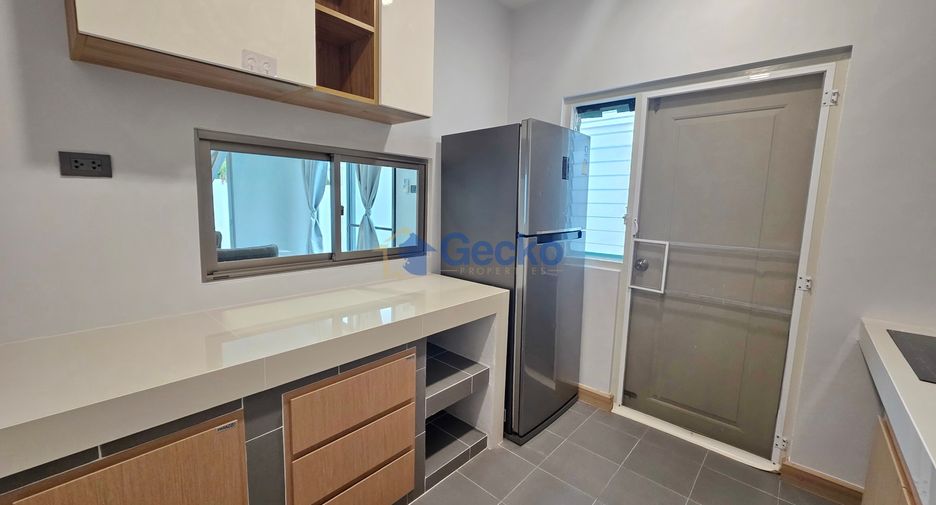 For rent 3 bedrooms house in Si Racha, Chonburi