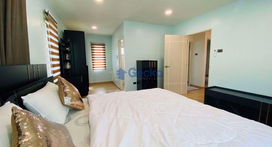 Casa en alquiler de 3 habitaciones en Si Racha, Chonburi
