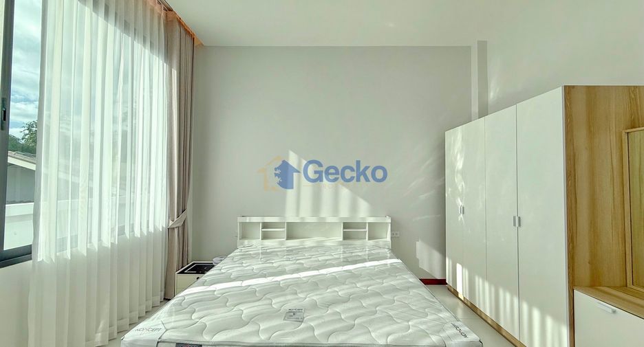 Haus zur Miete mit 4 Zimmer in East Pattaya, Pattaya
