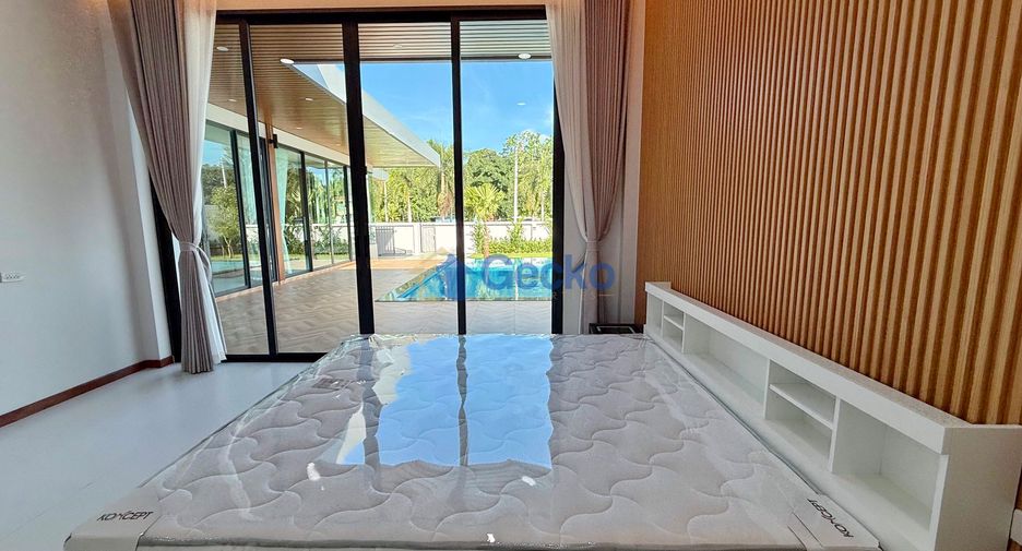 Haus zur Miete mit 4 Zimmer in East Pattaya, Pattaya