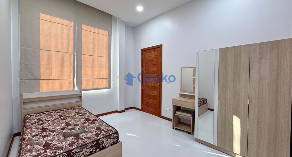Haus zur Miete mit 4 Zimmer in East Pattaya, Pattaya