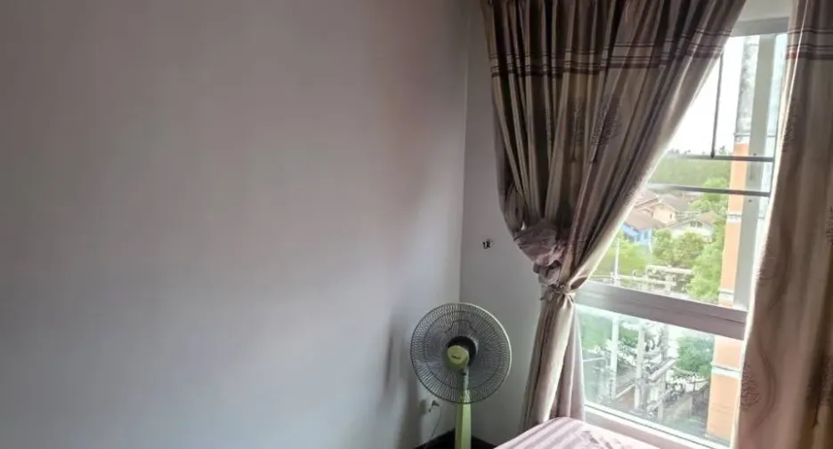 出售 和 出租 1 卧室 公寓 在 Lam Luk Ka, Pathum Thani