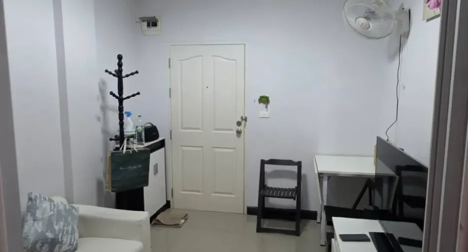 出售 和 出租 1 卧室 公寓 在 Lam Luk Ka, Pathum Thani
