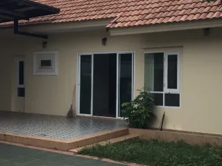 出售 2 卧室 独立屋 在 Ban Chang, Rayong