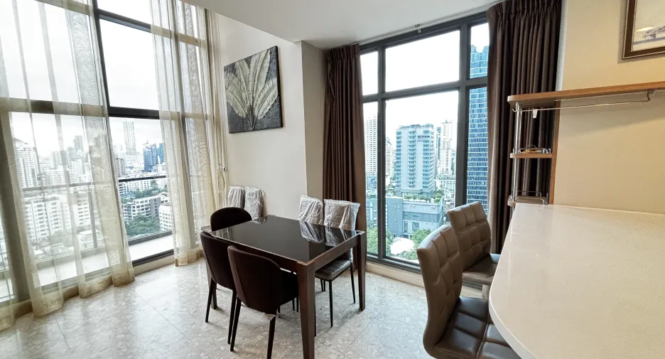 Wohnung zur Miete mit 2 Zimmer in Khlong Toei, Bangkok