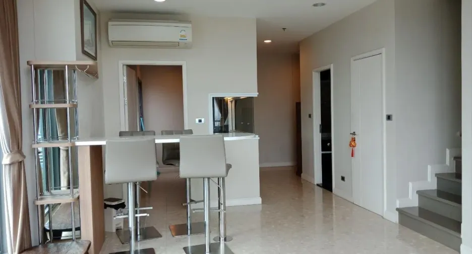 出租 2 卧室 公寓 在 Khlong Toei, 曼谷