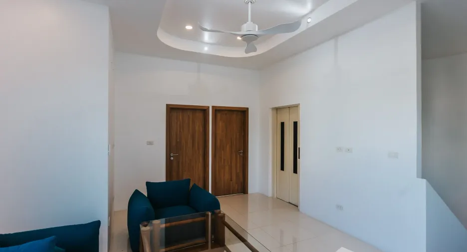 À louer 5 chambres villa à Mueang Phuket, Phuket