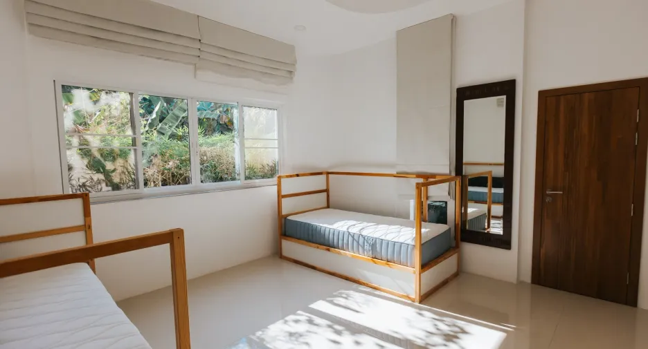À louer 5 chambres villa à Mueang Phuket, Phuket