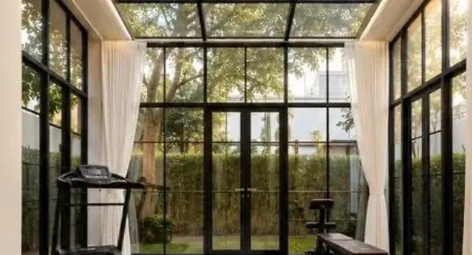 For sale 4 bedrooms house in Suan Luang, Bangkok