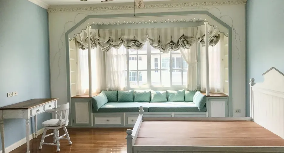 For rent 4 bedrooms house in Mueang Samut Prakan, Samut Prakan